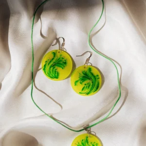 Plastic Earrings and Pendant Set with Floral Pattern